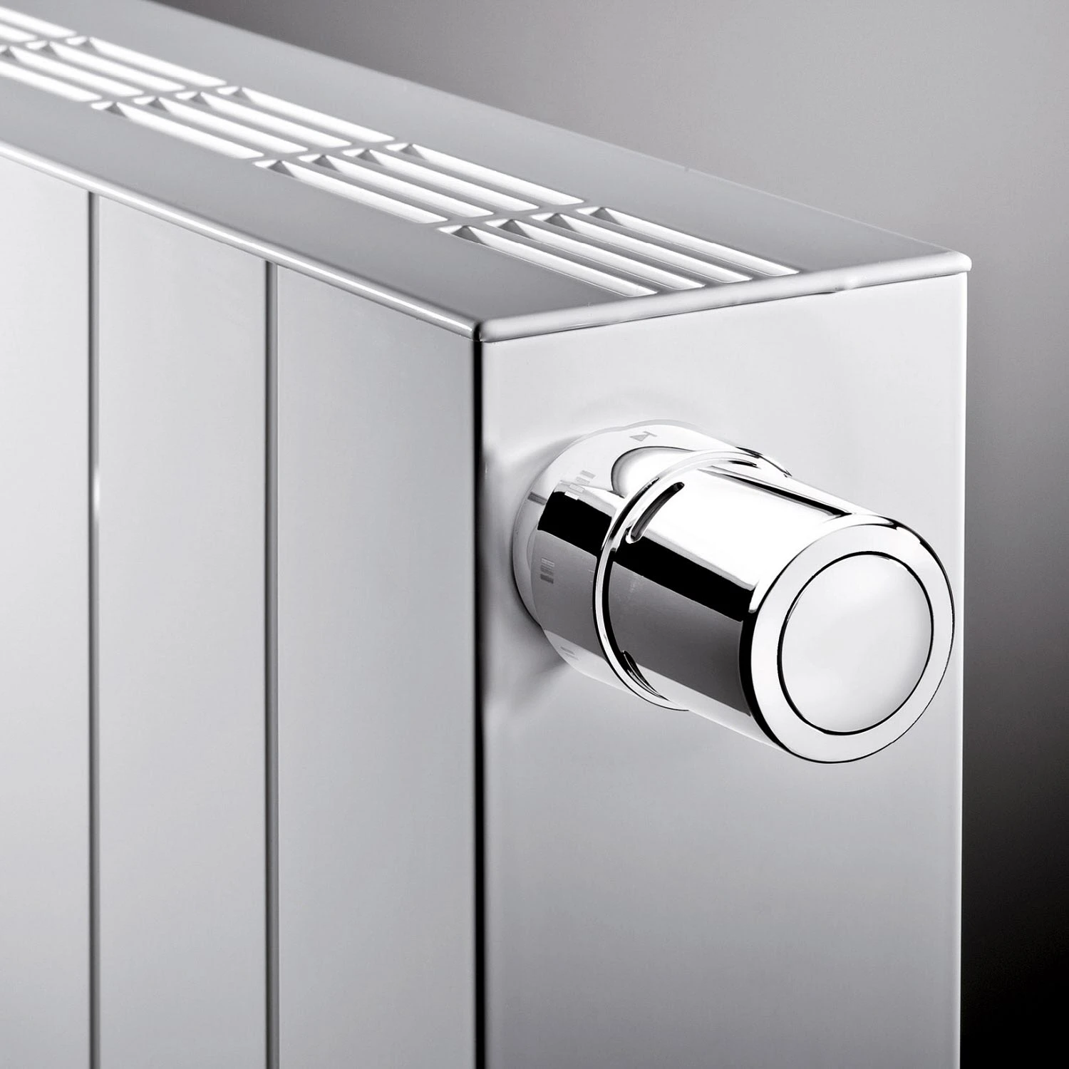 Vasco Zaros Horizontal Aluminium Heizkörper 45 X 10 X 40 Cm, Anschluss 0098